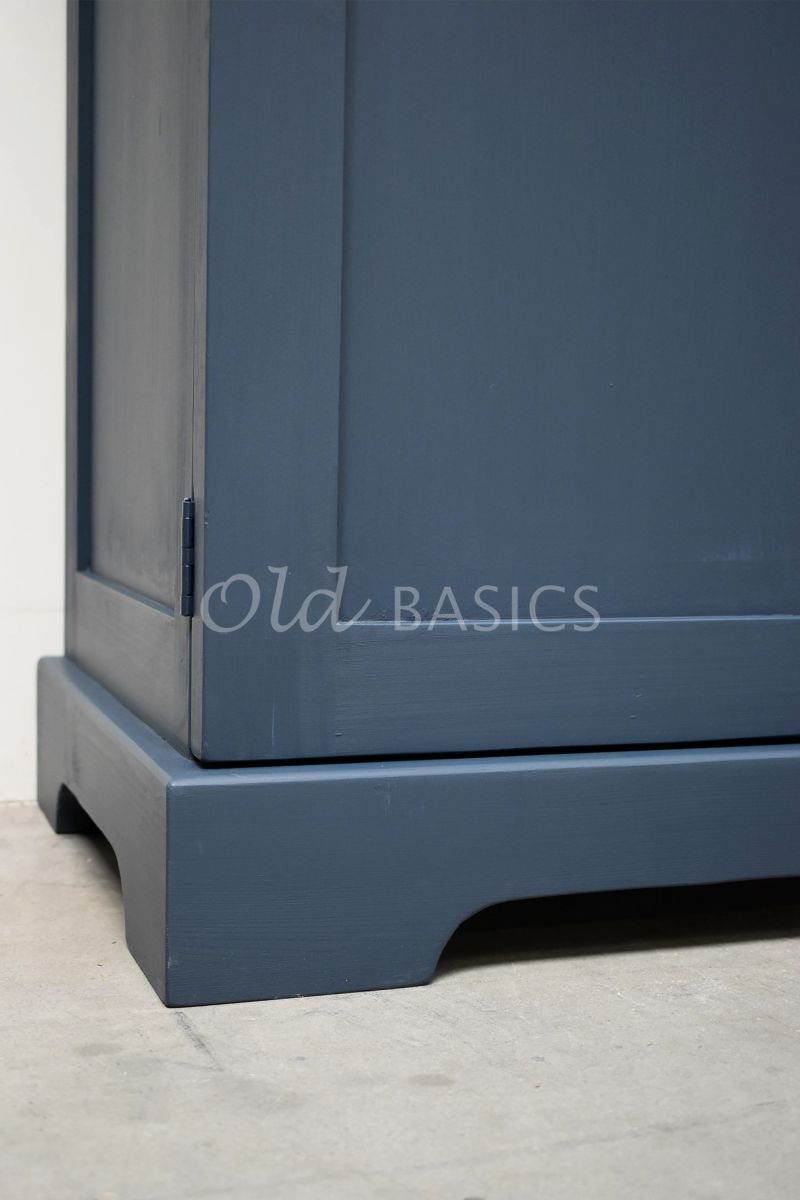 Detail van Dressoir Grenoble, 3 deuren, RAL5008, blauw, materiaal hout